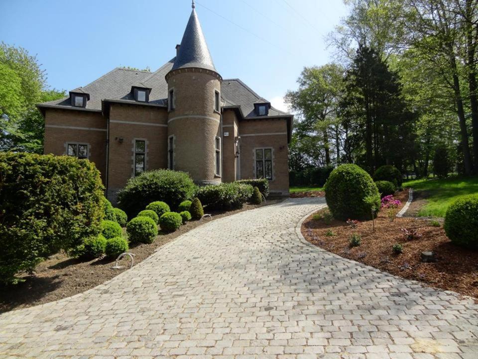 Le Chateau Des Eglantines Montignies-le-Tilleul Kültér fotó